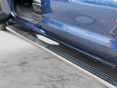 Used 2023 GMC Sierra 1500 Denali w/ Denali Carbonpro Edition image 10