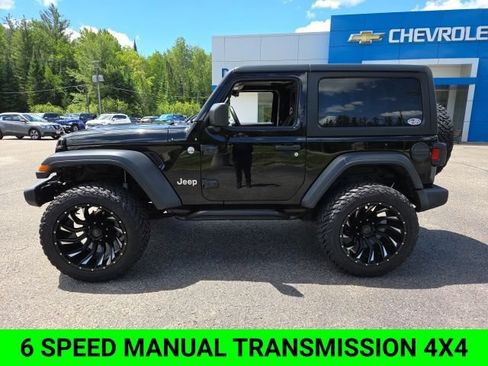 Used 2019 Jeep Wrangler Sport w/ Quick Order Package 23S AWD/4WD image 6