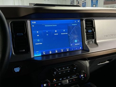 Used 2023 Ford Bronco Outer Banks image 26