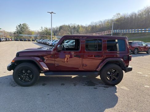 Used 2021 Jeep Wrangler Unlimited Sahara image 8