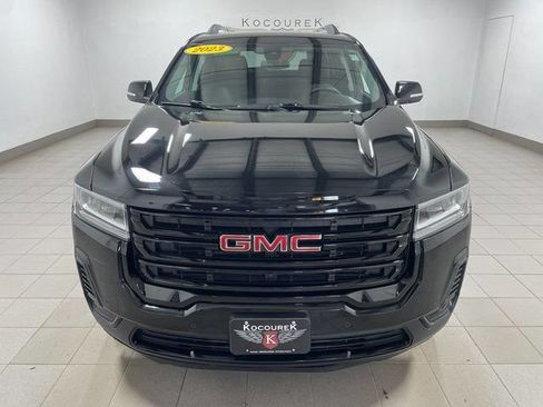 Used 2023 GMC Acadia SLE w/ Elevation Edition AWD/4WD image 2