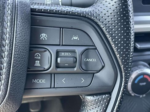 Used 2026 Toyota Tacoma SR5 AWD/4WD image 28