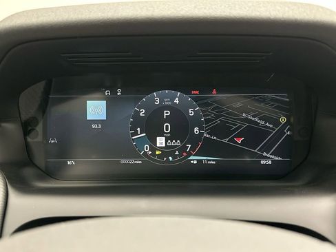 New 2026 Land Rover Discovery Sport Landmark AWD/4WD image 23