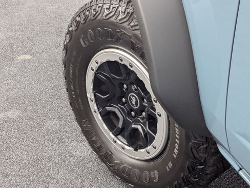 Used 2022 Ford Bronco Badlands w/ Sasquatch Package image 9