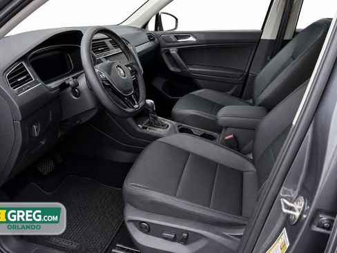 Used 2021 Volkswagen Tiguan SE FWD image 11
