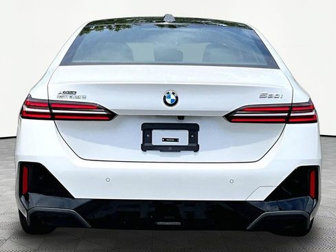 Used 2026 BMW 530i xDrive AWD/4WD image 6