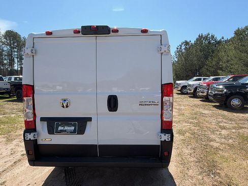 New 2026 RAM ProMaster 2500 w/ Convenience Group image 9