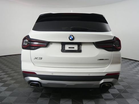 Certified 2024 BMW X3 xDrive30i w/ Premium Package AWD/4WD image 4