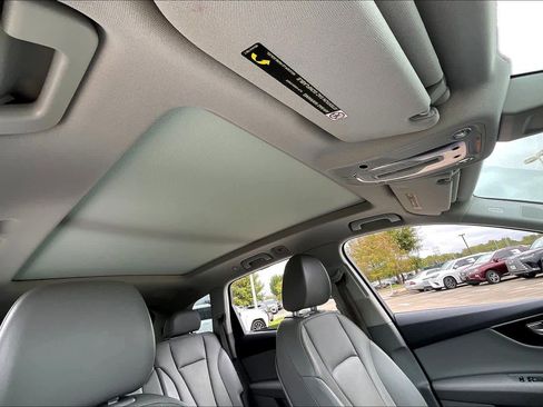 Used 2017 Audi Q7 3.0T Premium Plus image 12