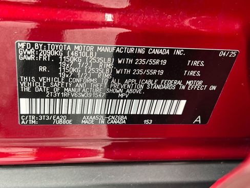 Used 2025 Toyota RAV4 Limited w/ Advanced Technology Package FWD image 34