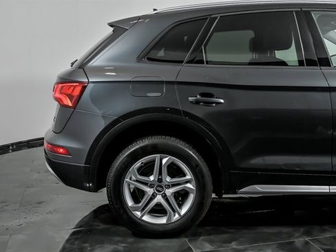 Used 2018 Audi Q5 2.0T Premium image 11