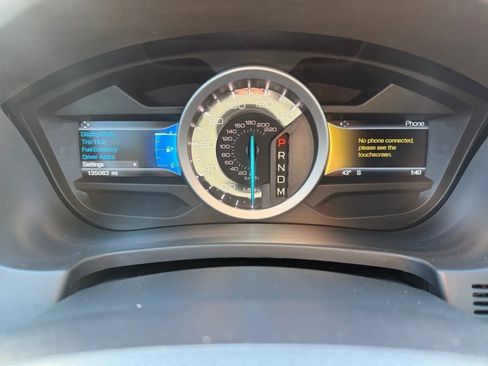 Used 2015 Ford Explorer XLT w/ Equipment Group 202B image 23