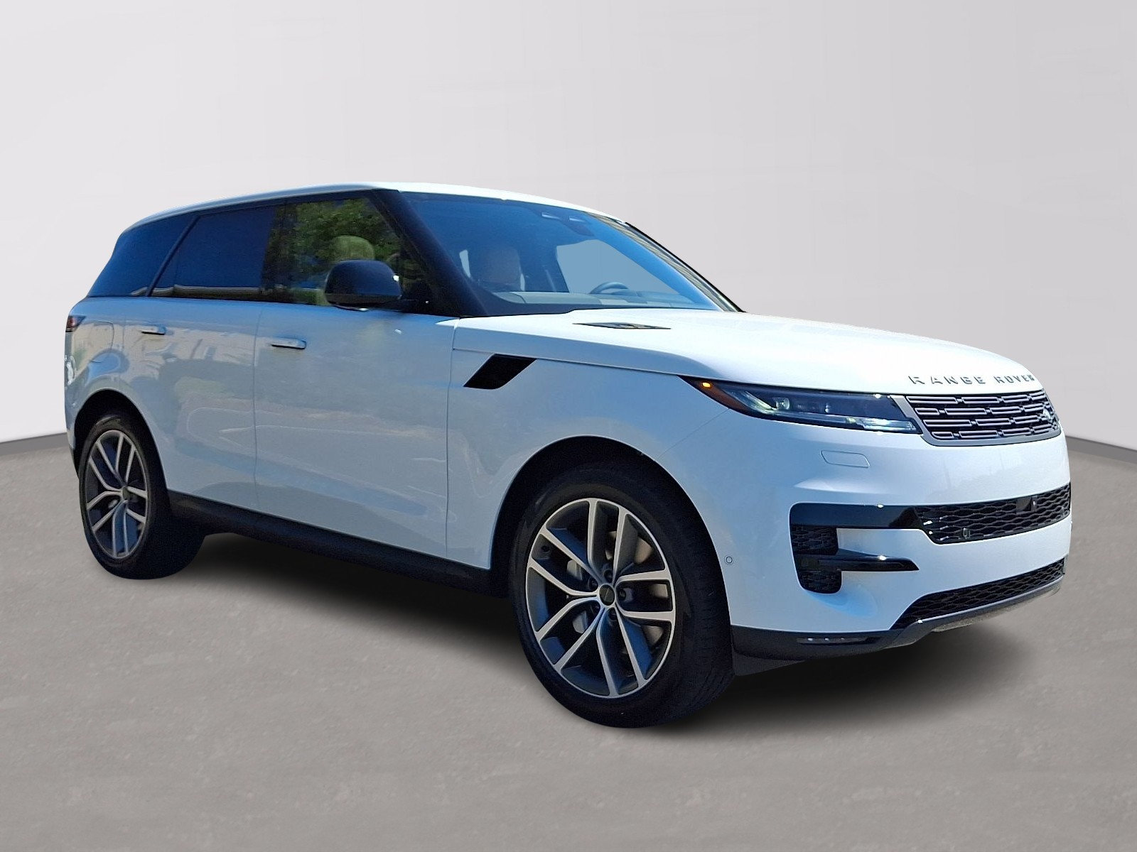 New 2027 Land Rover Range Rover Sport SE AWD/4WD image 2