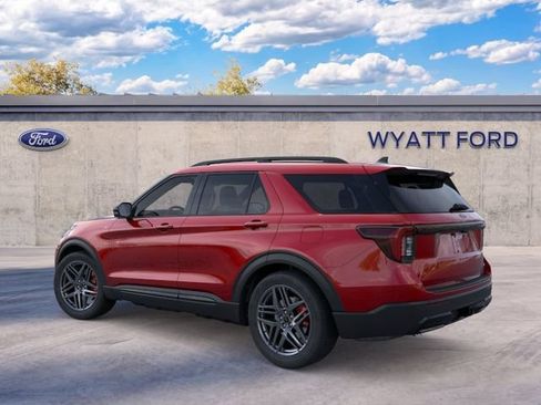 New 2026 Ford Explorer ST-Line w/ ST-Line Street Pack AWD/4WD image 4