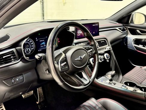 Used 2023 Genesis G70 2.0T w/ Sport Prestige Package image 9