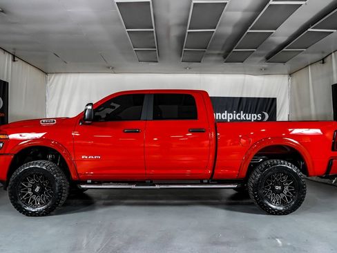 Used 2026 RAM 2500 Big Horn AWD/4WD image 12