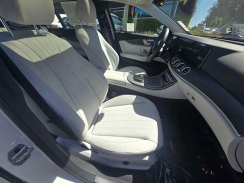 Certified 2022 Mercedes-Benz E 350 Sedan image 10