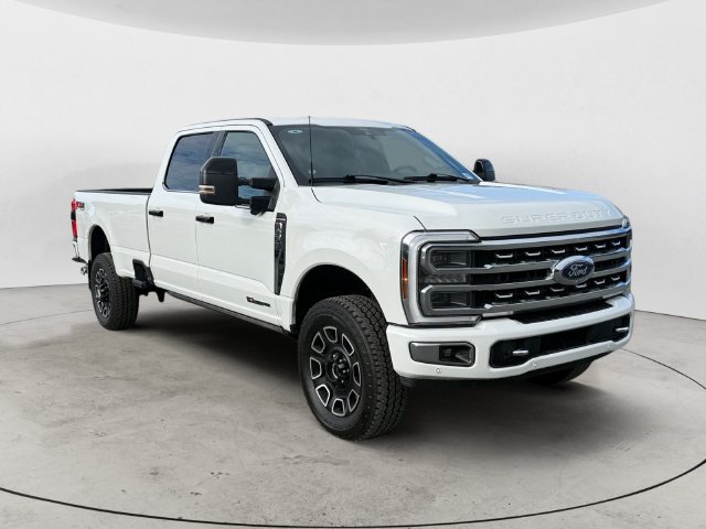 Certified 2024 Ford F350 Platinum w/ FX4 Off-Road Package AWD/4WD image 3