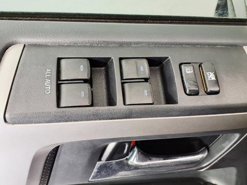 Used 2015 Toyota 4Runner SR5 Premium RWD image 14
