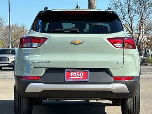 New 2026 Chevrolet TrailBlazer LT FWD image 6