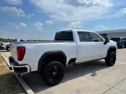 Used 2023 GMC Sierra 2500 Denali AWD/4WD image 4