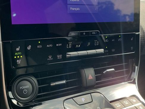 Used 2024 Toyota bZ4X Limited image 29