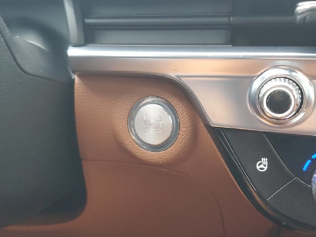 Certified 2025 Kia Telluride SX Prestige X-Line AWD/4WD image 31
