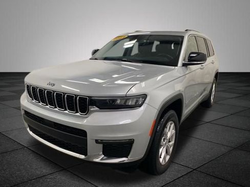 Used 2021 Jeep Grand Cherokee L Limited image 3