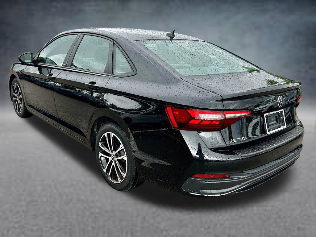 Certified 2024 Volkswagen Jetta Sport FWD image 7