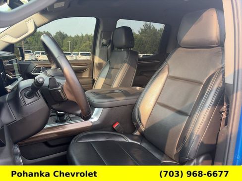 Used 2022 Chevrolet Silverado 1500 RST w/ LPO, Dark Essentials Package AWD/4WD image 18