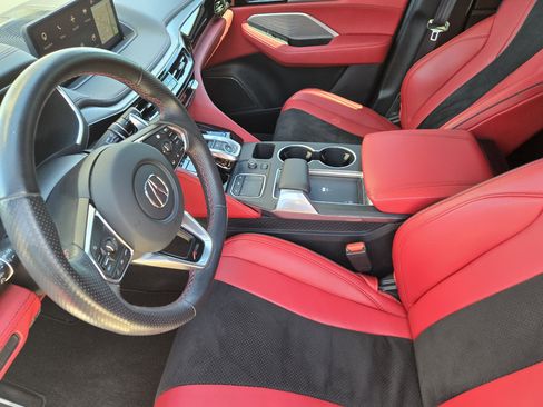 Used 2023 Acura MDX A-Spec image 15