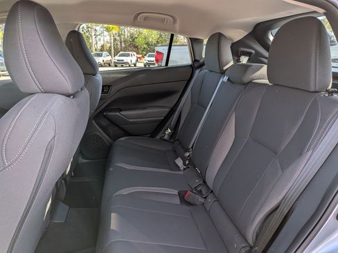 Certified 2025 Subaru Impreza 2.0i image 14