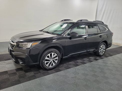 Used 2022 Subaru Outback Premium AWD/4WD image 2