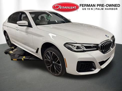 Used 2023 BMW 540i xDrive w/ M Sport Package image 2