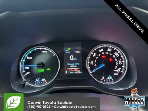 Used 2021 Toyota RAV4 XLE Premium AWD/4WD image 28