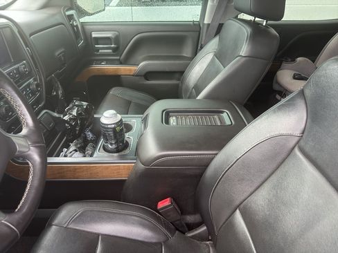 Used 2017 Chevrolet Silverado 1500 LTZ w/ Sport Package AWD/4WD image 5