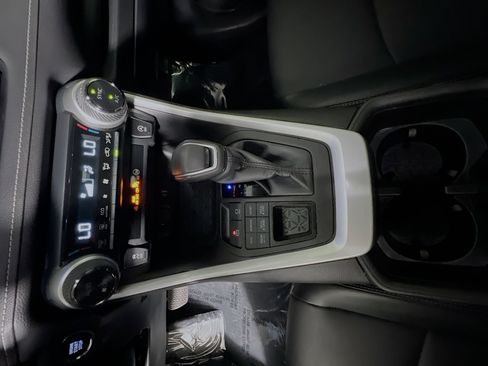 Used 2023 Toyota RAV4 XLE Premium image 25