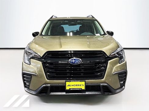 Used 2026 Subaru Ascent Premium AWD/4WD image 2