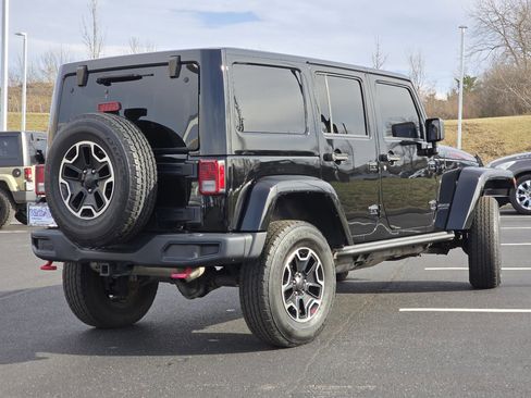 Used 2015 Jeep Wrangler Unlimited Rubicon image 28