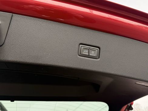 Used 2024 Audi SQ8 Premium Plus image 38