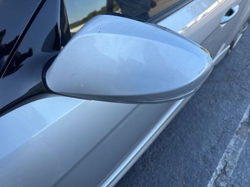 Used 2013 Hyundai Veloster Turbo w/ Ultimate Pkg image 7