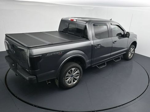 Used 2018 Ford F150 XLT w/ Equipment Group 302A Luxury AWD/4WD image 16