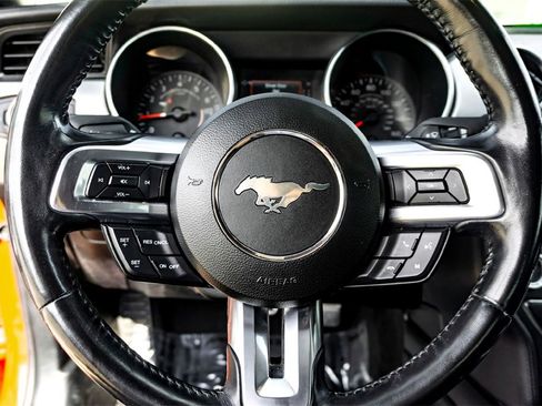 Used 2023 Ford Mustang Convertible image 16