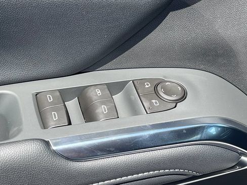 New 2026 Chevrolet Traverse LT AWD/4WD image 13