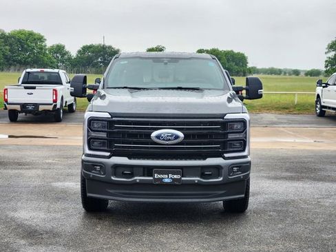 New 2026 Ford F250 4x4 Crew Cab Super Duty image 2