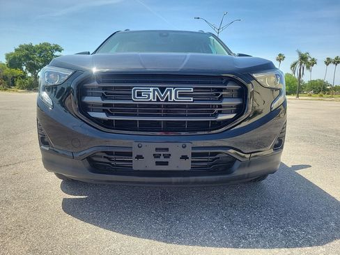 Used 2020 GMC Terrain SLT w/ Preferred Package AWD/4WD image 3