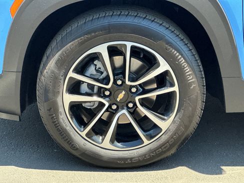 Used 2024 Chevrolet TrailBlazer LT w/ Driver Confidence Package FWD image 26