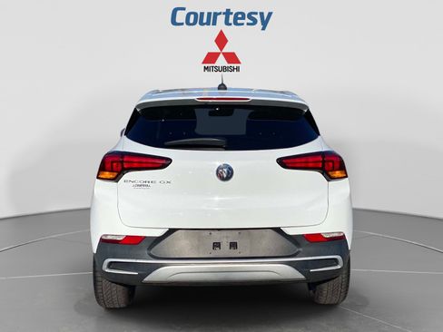 Used 2020 Buick Encore GX Preferred w/ Cold Weather Comfort Package FWD image 4