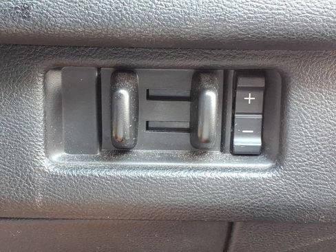 Used 2019 Lincoln Navigator Reserve AWD/4WD image 24