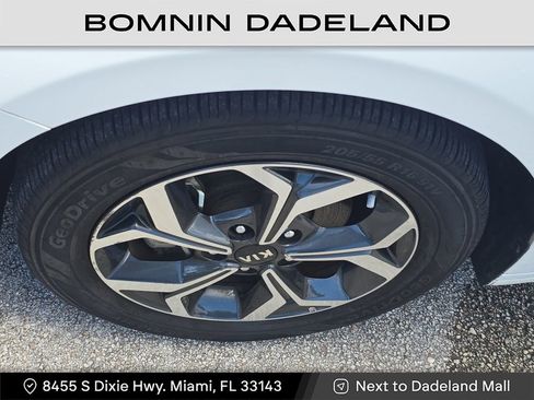 Used 2020 Kia Forte LXS image 10